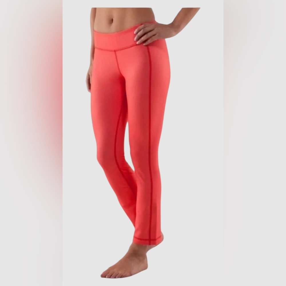 GUC Lululemon Women’s 8 Vibrant Coral Leggings Yoga cropped pants Capri